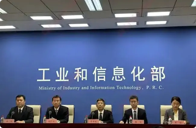 ���Ų����p̼����������(hu��)�h���x�����I(y��)̼�p������(zh��n)��(ch��ng)���P(gu��n)�I�����c�Є�(d��ng)·��